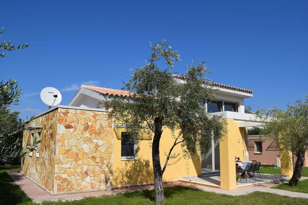 Three Stars Luxury Villas Moraitika Bagian luar foto