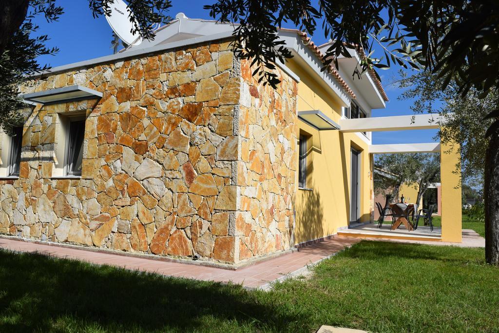 Three Stars Luxury Villas Moraitika Bagian luar foto
